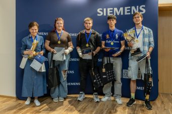 CNC programování, kreativita i design. Sinumerik Cup vyhrál tým z Jeseníku