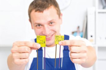 Stmívání bez rekonstrukce? Nové podomítkové stmívače Theben DIMAX fungují i bez nulového vodiče